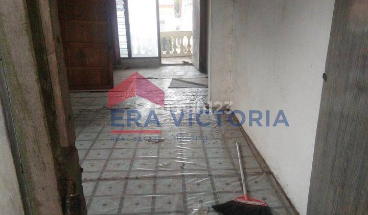 Rumah Dalam Kota Blitar Di Jalan Nias, Kamar Banyak, Akses Mudah 8