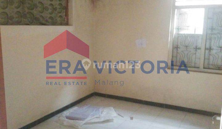 Rumah Dalam Kota Blitar Di Jalan Nias, Kamar Banyak, Akses Mudah 10