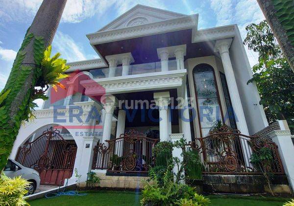 Dijual Rumah Classic Mewah Megah 3 Lantai Di Boulevard Araya 1