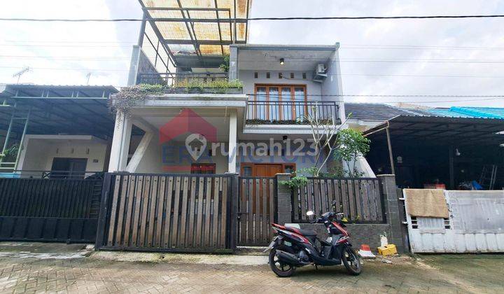 Rumah 2 Lantai Furnished Di Graha Sukun Permai Kondisi Siap Huni 1