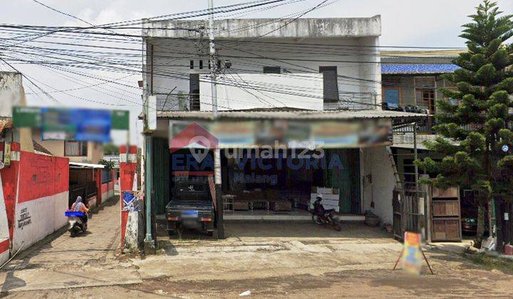 Dijual Ruko Lebar 9 Meter Lokasi Strategis Pinggir Jalan Raya Pakis Carport Luas 1