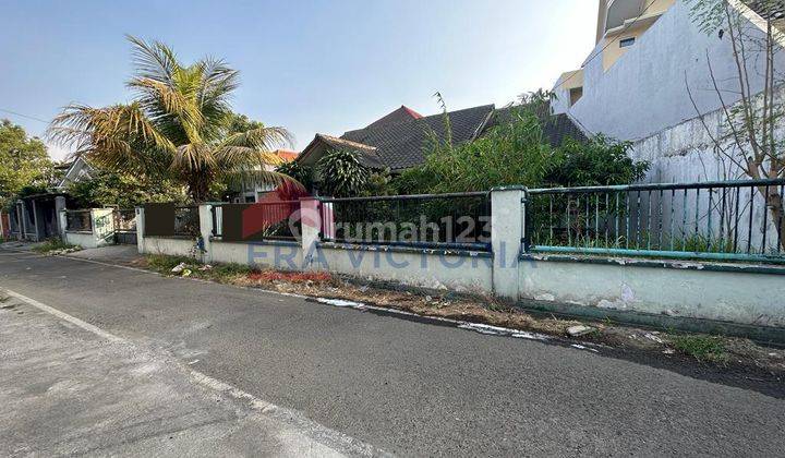 Dijual Cepat Rumah Dengan Lahan Luas Harga Menarik Kawasan Sulfat Indah  2