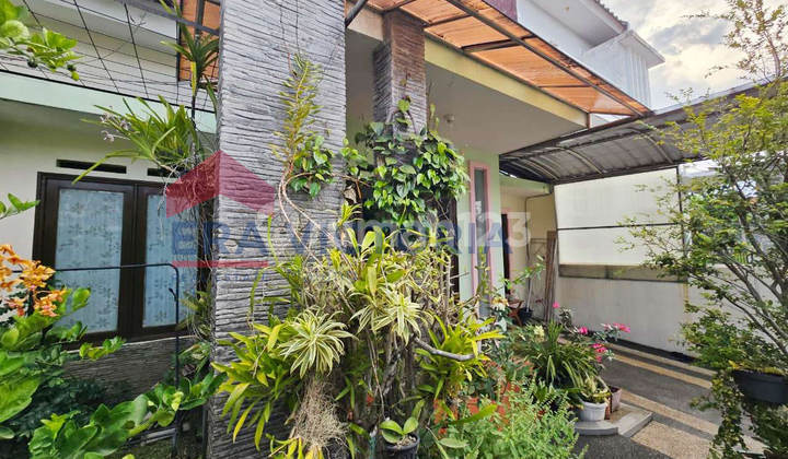 Tidar Area House, Cool Atmosphere, Easy Access to City Center, Near Ma Chung Campus