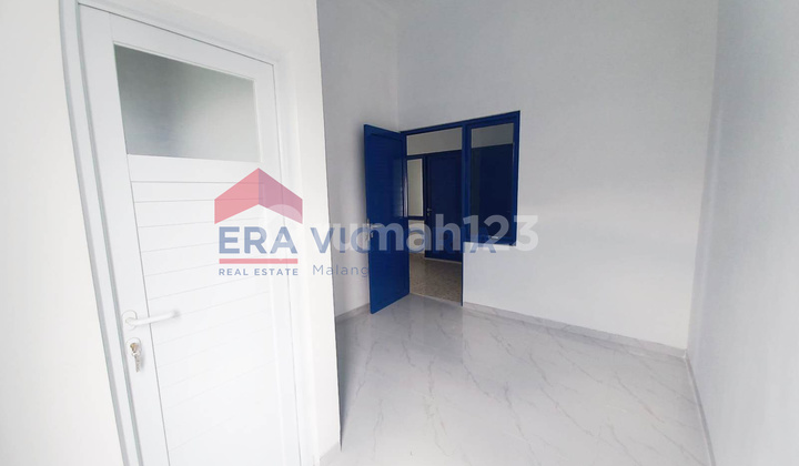 Promising Investment! Strategic and Comfortable Location Near UB & UIN for Rental Rooms. 2