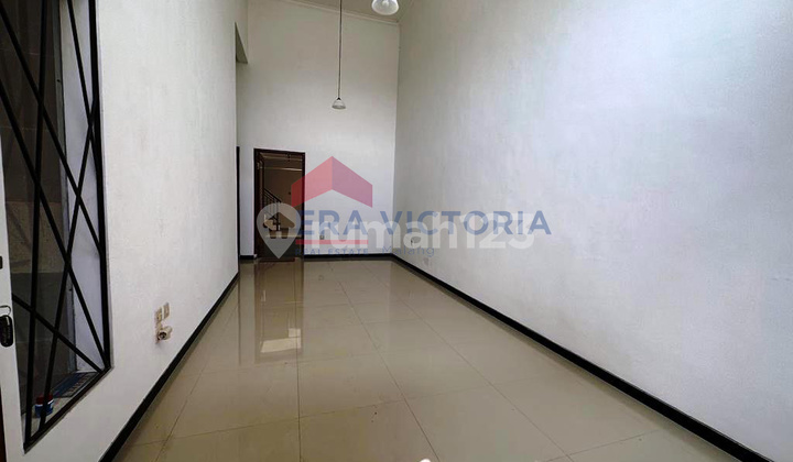 Exclusive! Ready-to-Live Home in Klojen Cluster, Central City Location 2