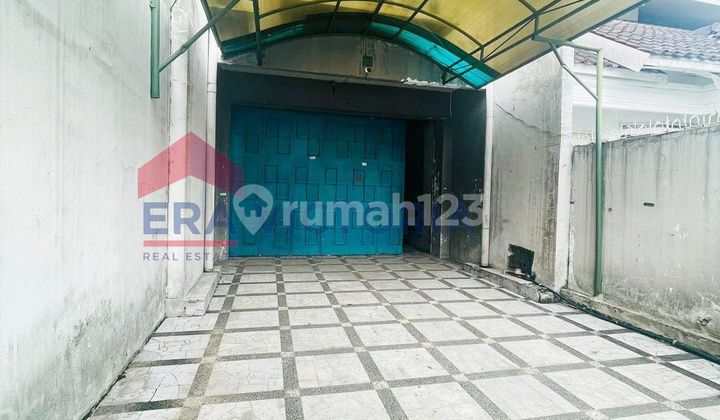 Central Warehouse in Bandung City Suitable for Investment or Other Businesses