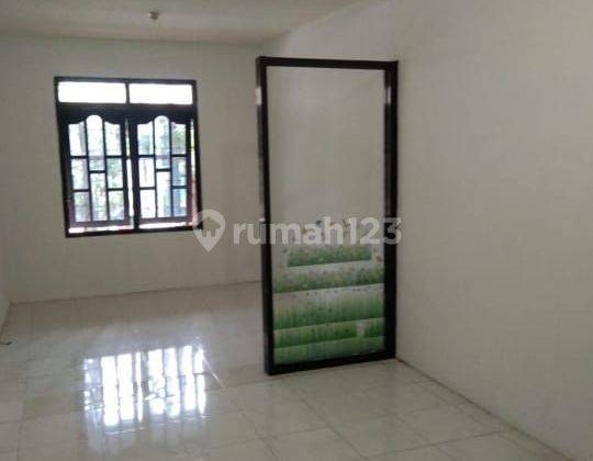 Rumah Siap Huni 2 lantai di pondok Benowo 2