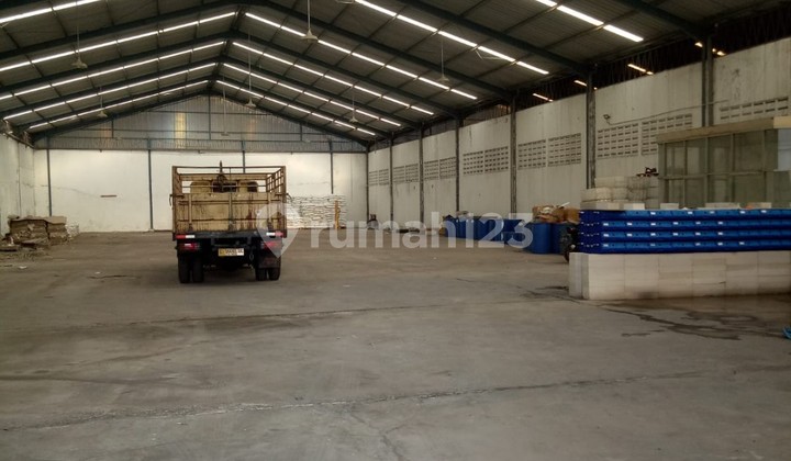 For Sale Warehouse in Kepatihan Warehouse Complex For Sale Warehouse in Kepatihan Warehouse Complex
