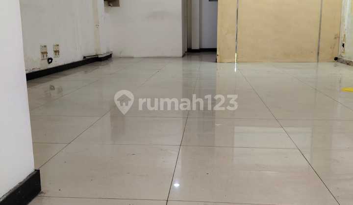 For Sale: Manyar Indah Shophouse Facing Main Road 2
