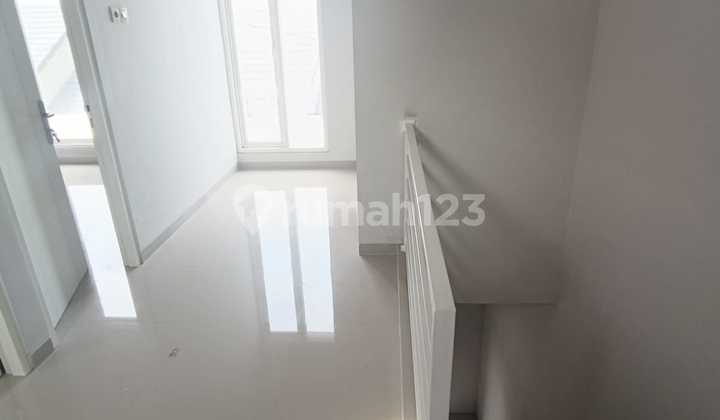 Rumah Minimalis Dekat Kampus Upn Lokasi Tambak Medokan Ayu 2