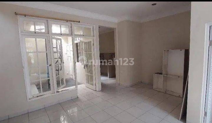 Dijual Rumah 2 lantai siap huni sudah baja ringan di Legenda Wisata Cibubur 3