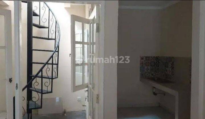 Dijual Rumah 2 lantai siap huni sudah baja ringan di Legenda Wisata Cibubur 4