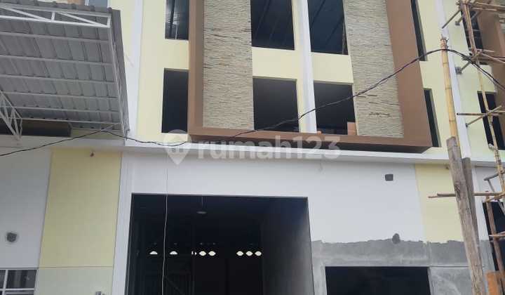 Gudang Baru di Kapuk Muara, Uk 300 M2 10 X 30 ,shm, Jakarta Ut 7