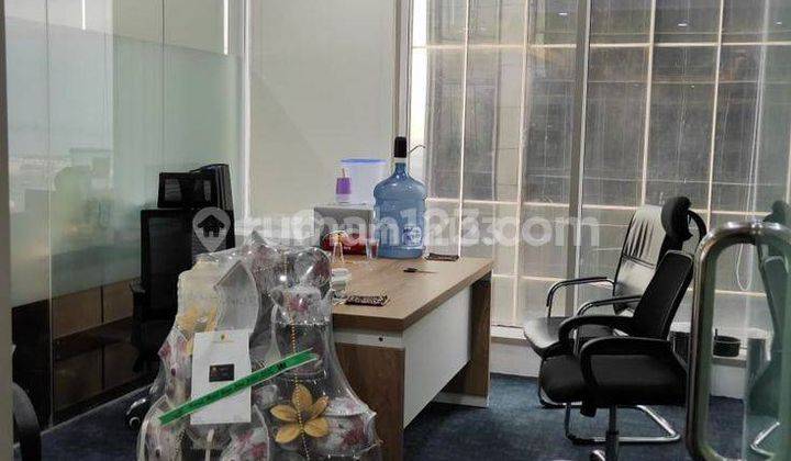 Office Space Gold Coast Pik, Tower Eifel, Luas 250m, Lt. Middle 8