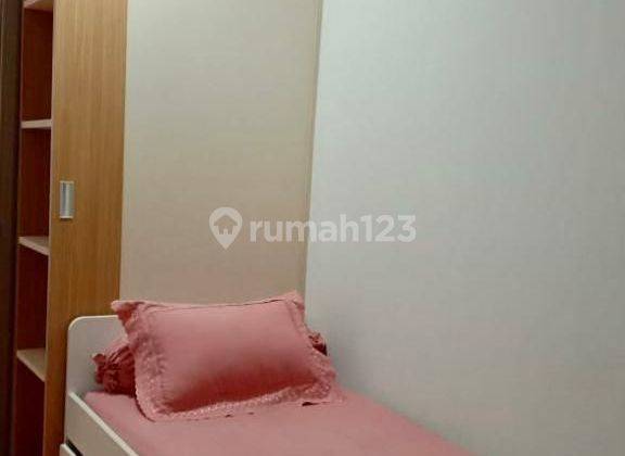 Apartement Gold Coast ,uk .81 M2, High Zone, Furnish, 3 Br, Ppjb 2