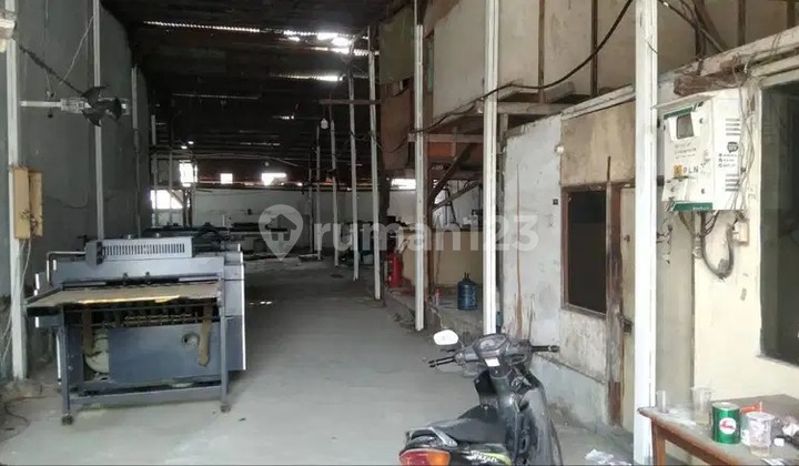 Cengakreng Warehouse. Size 500m2. Flood-free. Good.