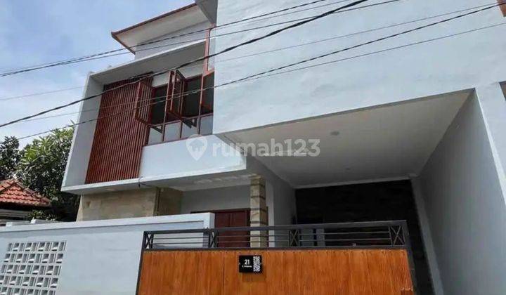 Rumah Semi Villa Dekat Pantai Di Sanur, Rumah Sakit Dan Icon Mall