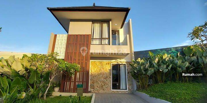 DIJUAL RUMAH MODERN DENGAN FASILITAS RESORT DI AREA DENPASAR 2