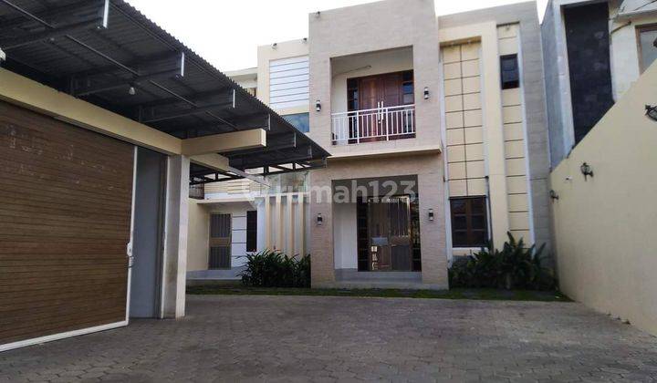 Villa  2 Lantai View Hutan Mangrove Dekat  Bandara Jimbaran 2
