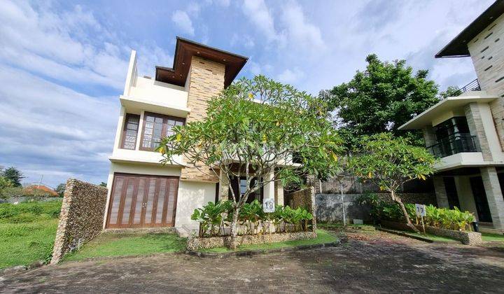 Villa Mewah 3 Kamar Fully Furnished View GWK dekat Jimbaran Hub 1