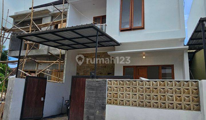 Rumah Baru 2Lantai One Gate System Lokasi di Taman Griya Jimbaran 2