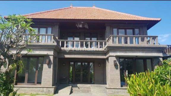 Large 2 Floor House with Large Yard View of Rice Fields in Pering Gianyar 2