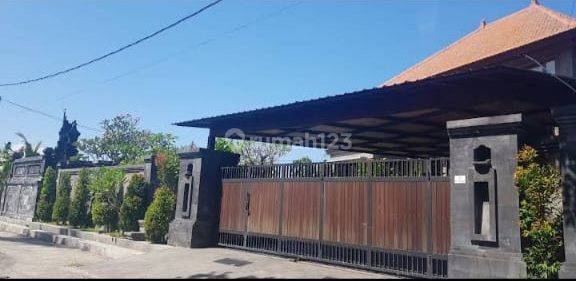 Rumah Besar 2 Lantai Halaman Luas View Sawah di Pering Gianyar 2