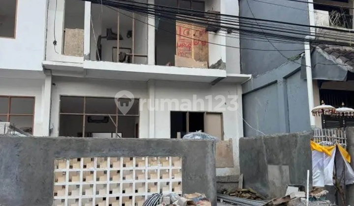 2-Storey House Under Construction in Sidakarya Near Mertasari Beach 2