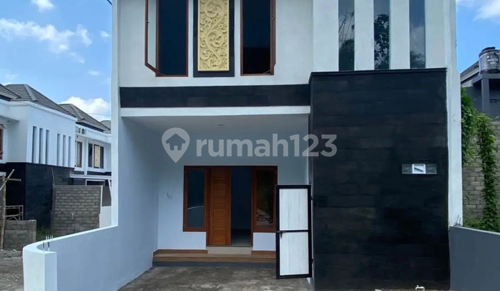 Affordable Minimalist 2-Story House Near Pesiapan Terminal Tabanan Affordable Minimalist 2-Story House Near Pesiapan Terminal Tabanan
