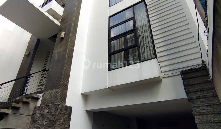 Dijual Rumah Jelambar, Grogol, Jakarta Barat 1