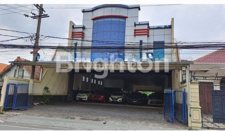 BANGUNAN GEDUNG SHOWROOM SIDOARJO KOTA STRATEGIS 1