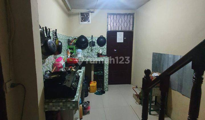 Disewakan Rumah Luas Dan Nyaman di Rawalumbu Bekasi 17