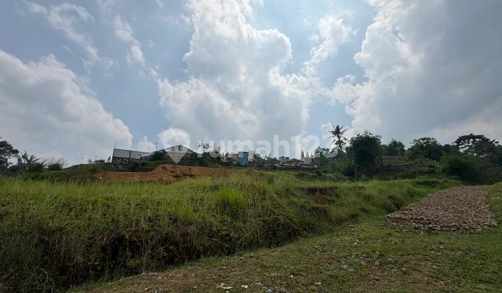 di Villa Trenata, Jl. Bumi Susi No. 23, Citeko, Cisarua, Bogor, Jawa Barat, Indonesia, 16750, Cisarua