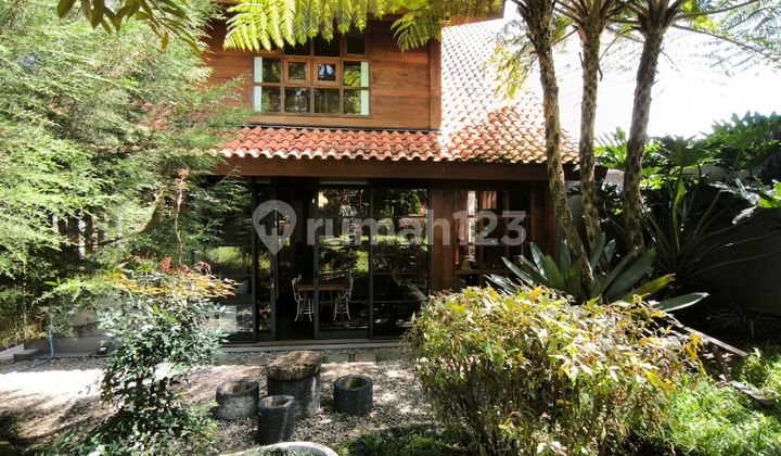 Beautiful Wooden House in HLA Cluster Cimahi