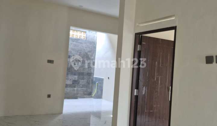 Rumah Nyaman Baru Renovasi di Komplek Pratista II Antapani 2