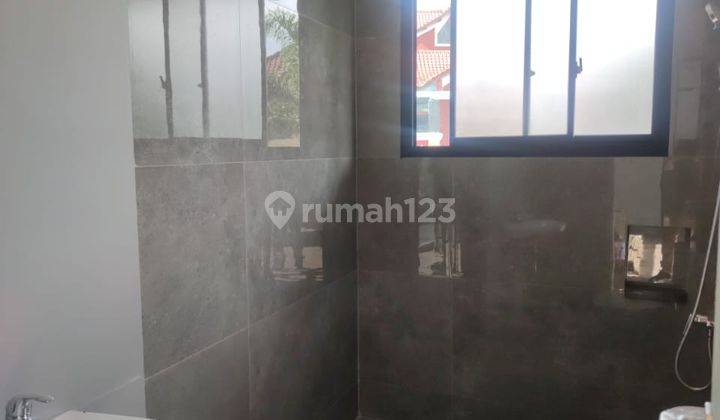 Sangat Murah Rumah Modern Minimalis di Setiabudi Regency 2