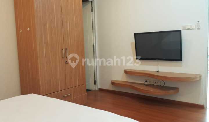 Rumah Cantik Ada Kolam Renang Setra Murni 6