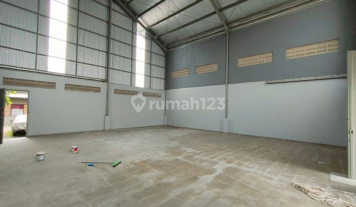 Gudang Strategis Taman Kopi Indah tki 1 Blok E 4