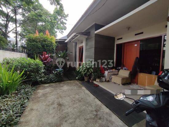 Rumah Nyaman Tengah Kota di Daerah Ancol 1