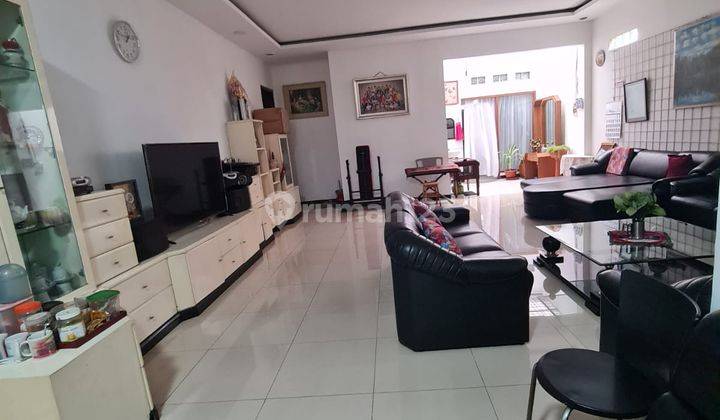 Gudang Dan Rumah Tinggal Tengah Kota di Sumber Sari 2