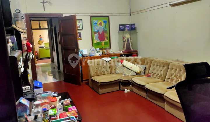 Rumah Pusat Kota Posisi Hook di Sayap Tamblong 2