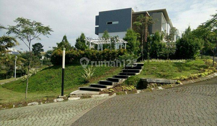 Rumah Lux Hook Hoek Semi Furnished di Citra Green Dago 1