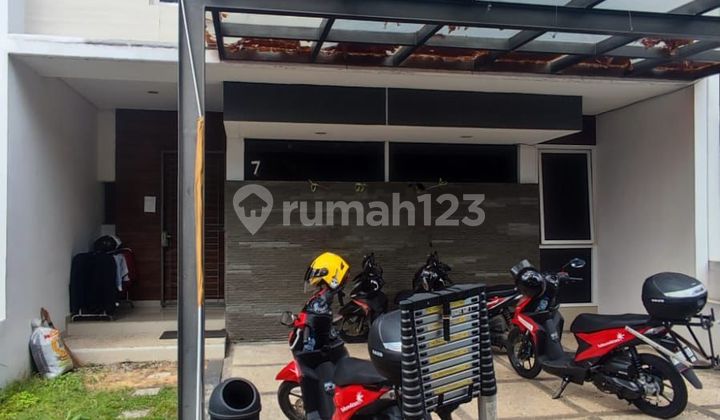 Comfortable and Strategic House in Djunjunan Residence Pasteur Comfortable and Strategic House in Djunjunan Residence Pasteur