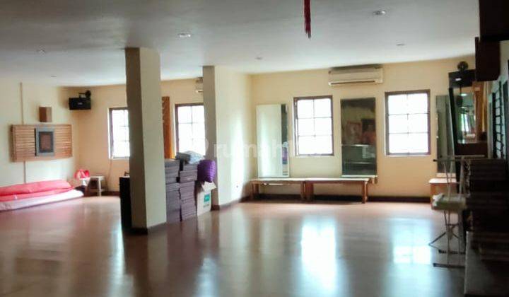 Ruko Surya Sumantri Apartemen Majesty Strategis 1