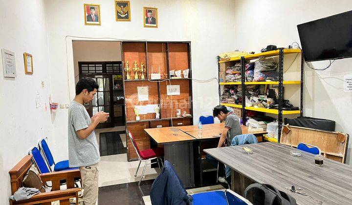 Rumah Dan Toko Strategis di Jl Cipamokolan 2