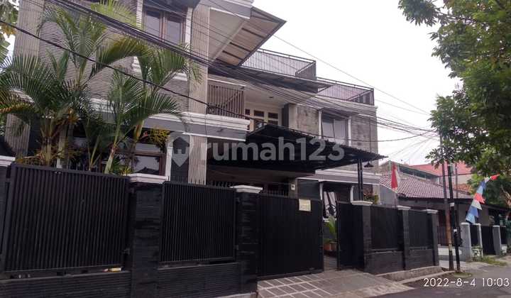Rumah Kos Kost Strategis di Sayap Kiaracondong Rumah Kos Kost Strategis di Sayap Kiaracondong