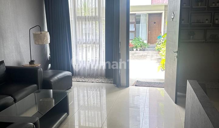 Rumah Full Furnished di Pasteur Dalam Cluster dengan Pool