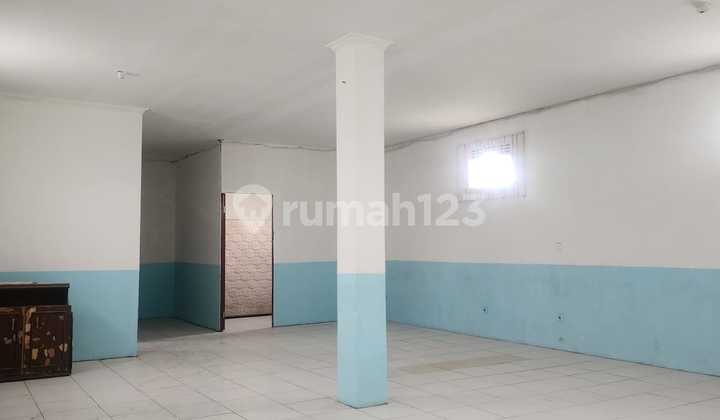 Rumah Usaha di Jl. Lagadar Raya Margaasih