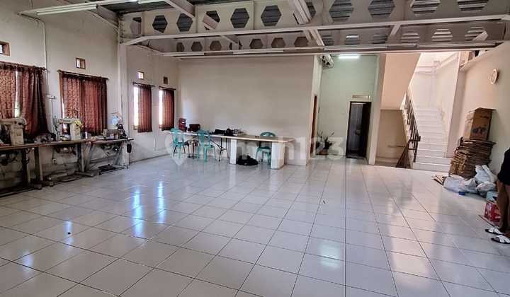 Rumah Komplek Permata Cimahi Cocok untuk Gudang Produksi Kantor 1