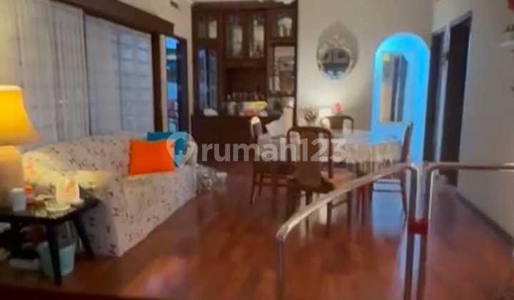 For Sale For Rent Large House in Setrasari 2